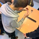 La plus haute tour construite avec des marshmallows, des spaghettis et du scotch.